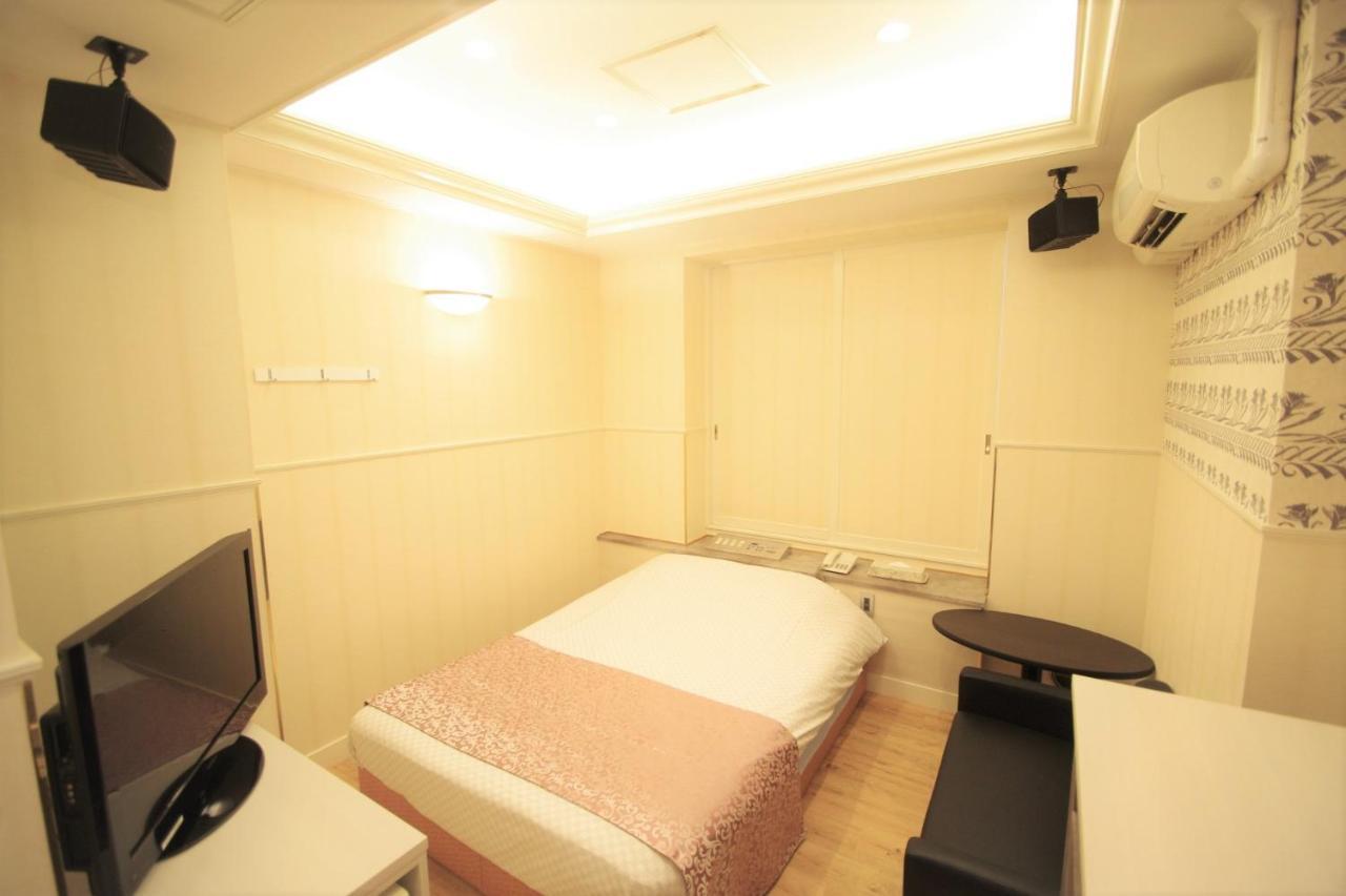Hotel Crystal 大人専用 Tokio Zewnętrze zdjęcie