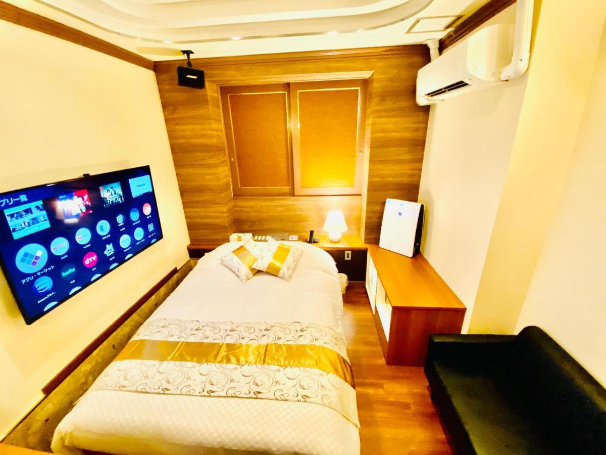 Hotel Crystal 大人専用 Tokio Zewnętrze zdjęcie