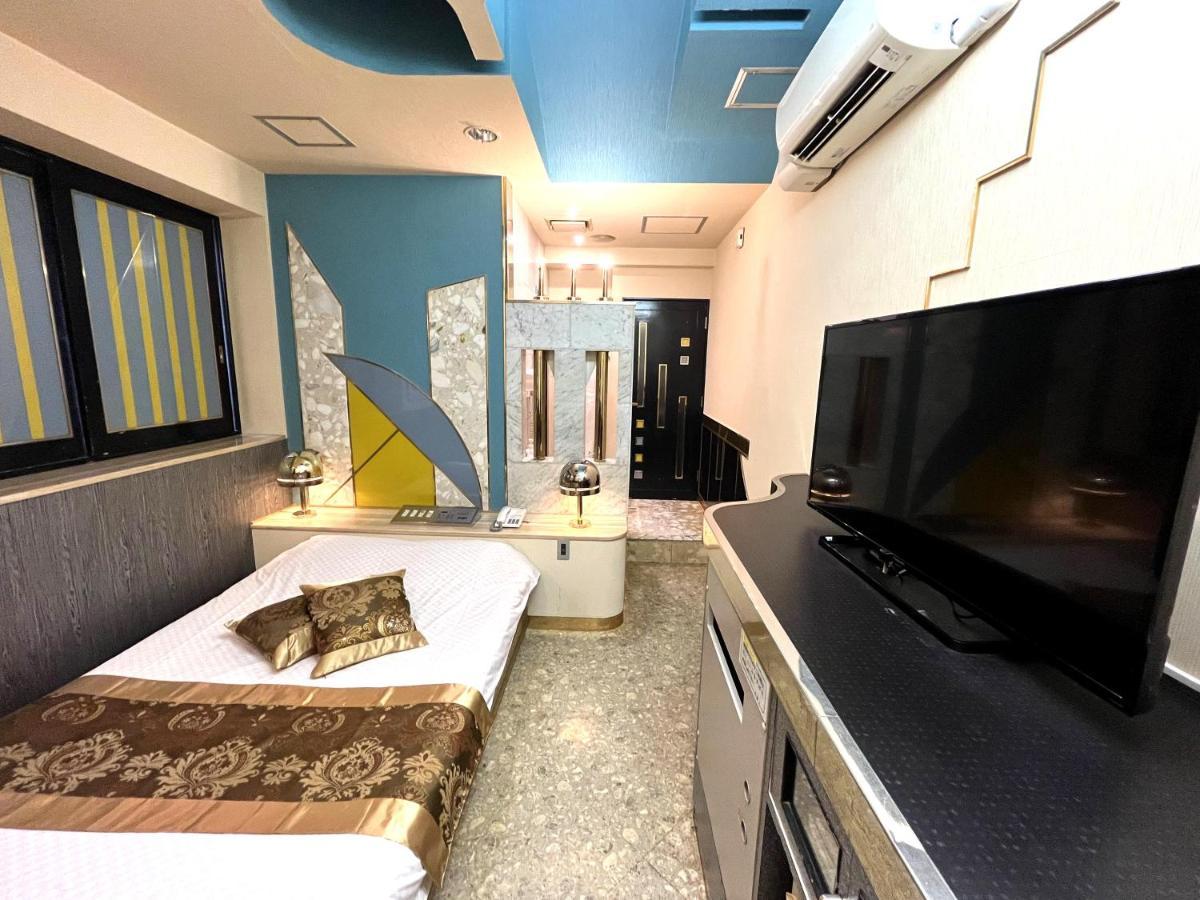 Hotel Crystal 大人専用 Tokio Zewnętrze zdjęcie