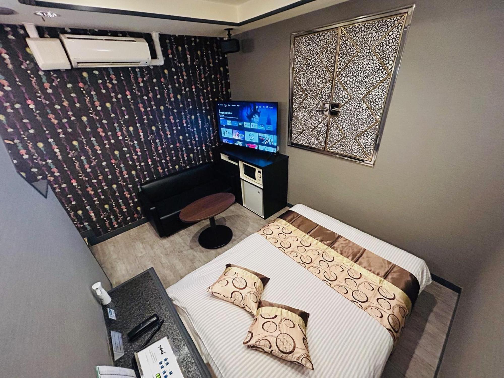 Hotel Crystal 大人専用 Tokio Zewnętrze zdjęcie